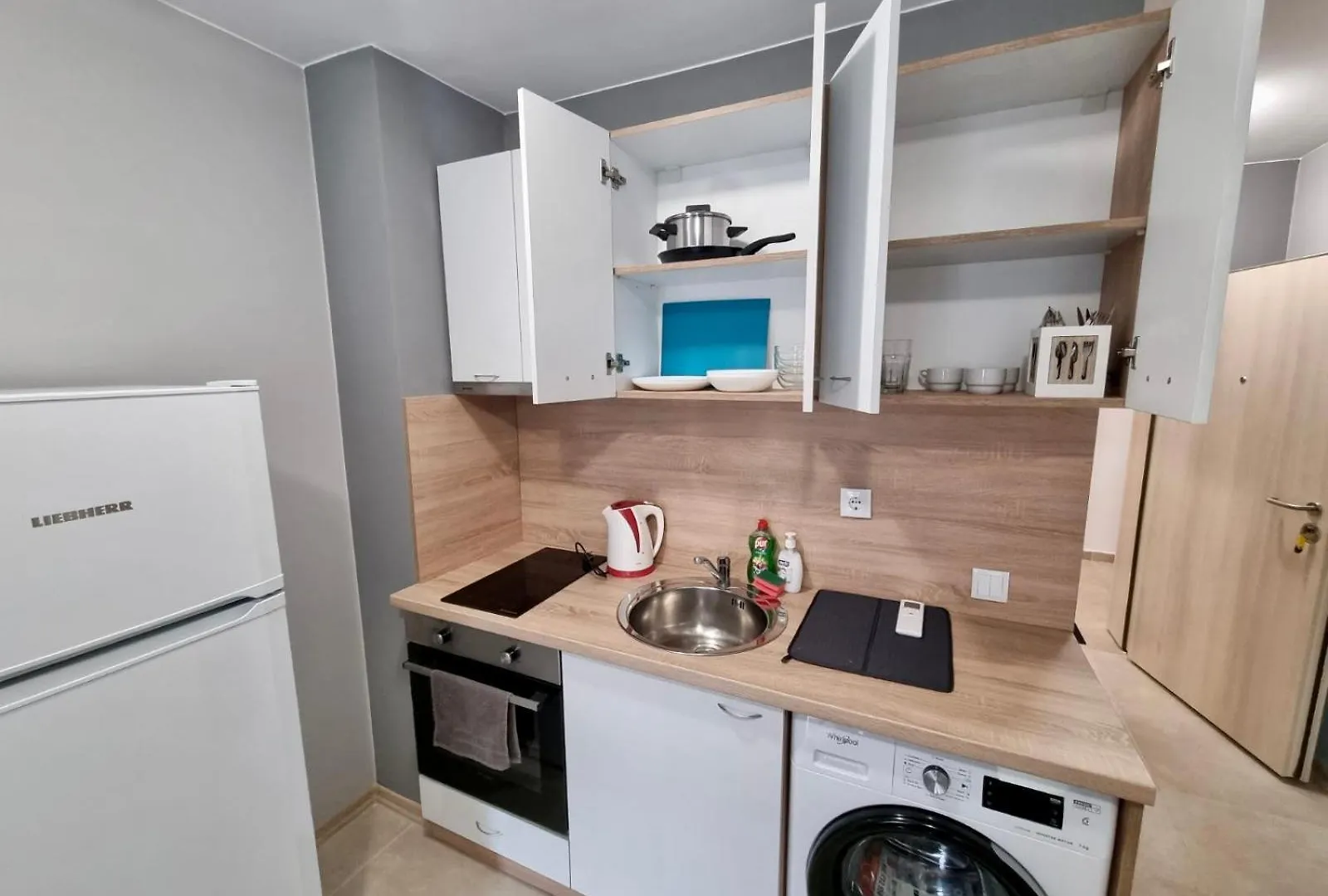 Best Family Apartments & Parking Sofia